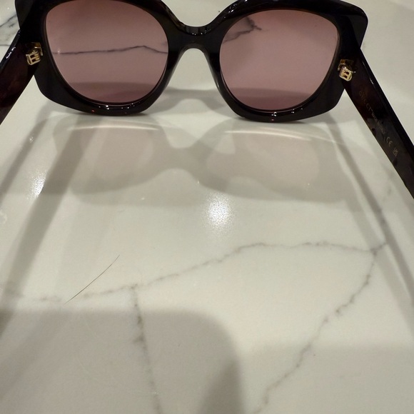 Gucci GG1257S Havana Red Square Sunglasses with Case - Picture 15 of 16